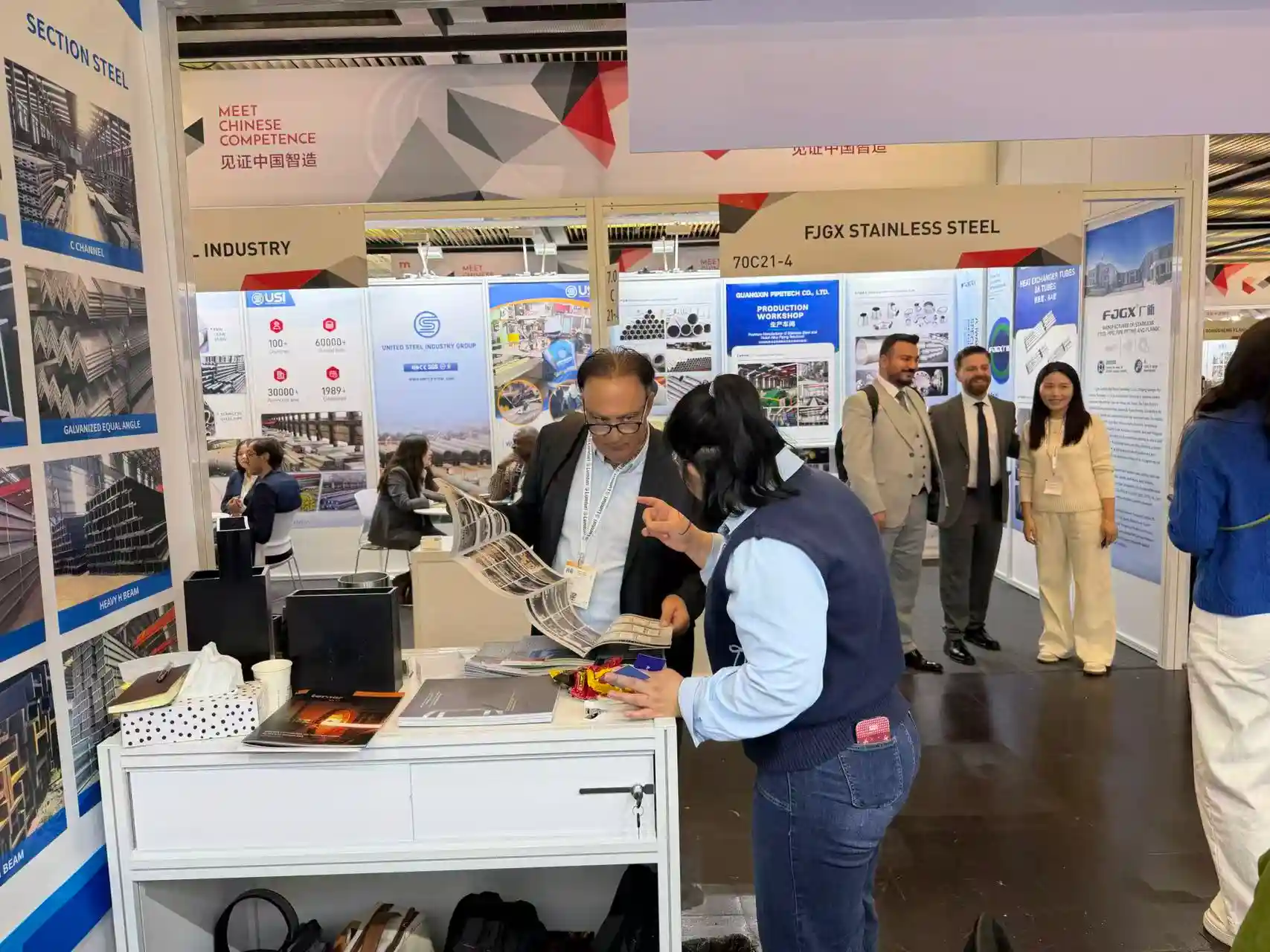 XJY Plate booth at an international steel exhibition