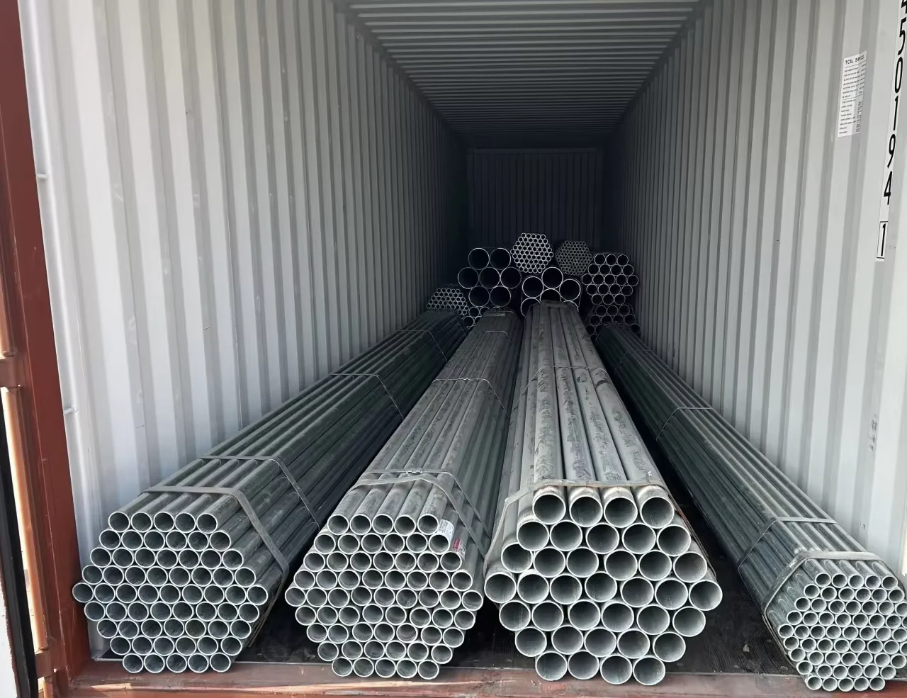 Q195 Q235 Q345 SS400 Galvanized Square Rectangular Steel Tube Factory Direct