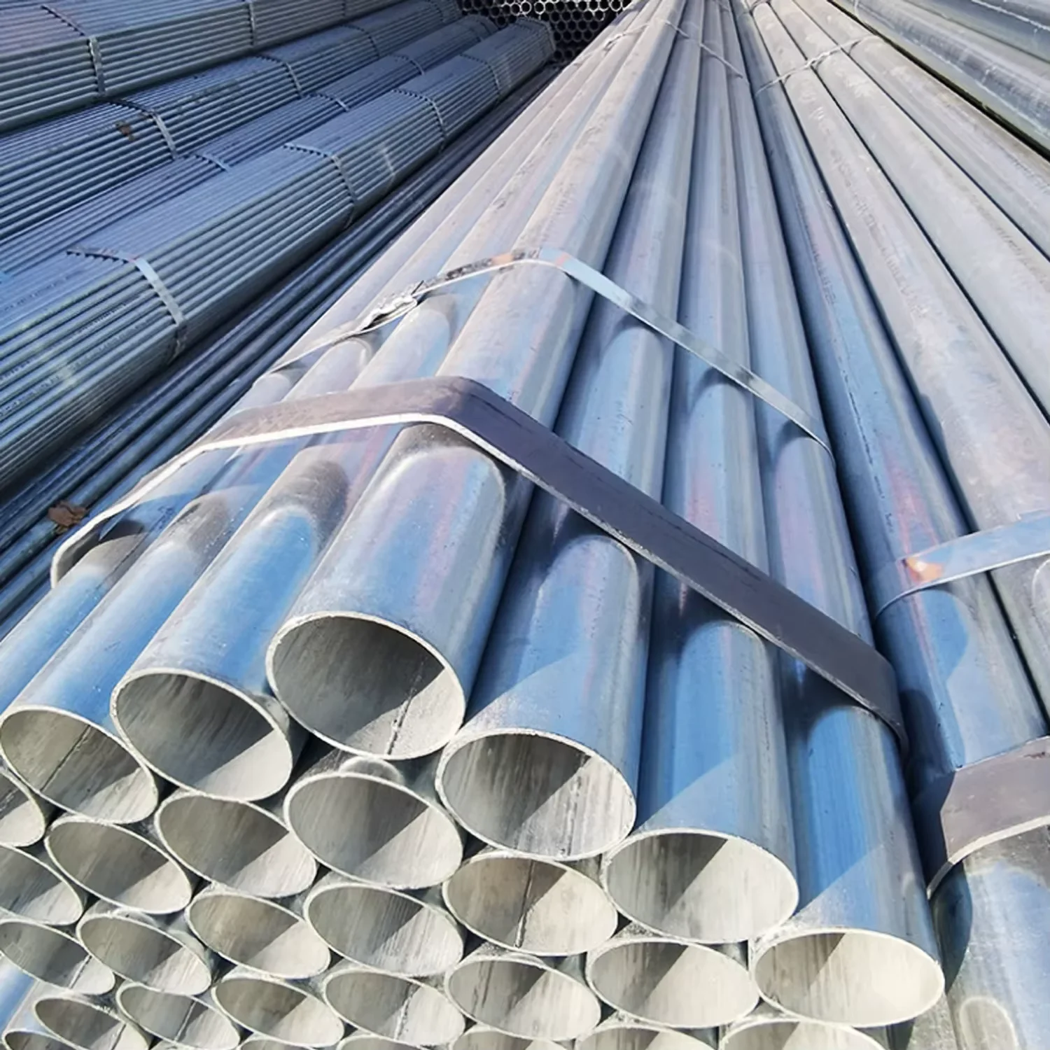 Q195-Q345 Galvanized Square Rectangular Steel Tube Supplier Custom Sizes