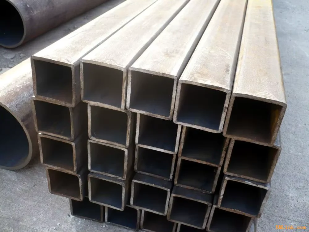 Q235 Galvanized Square Rectangular Steel Tube Custom Sizes Supplier