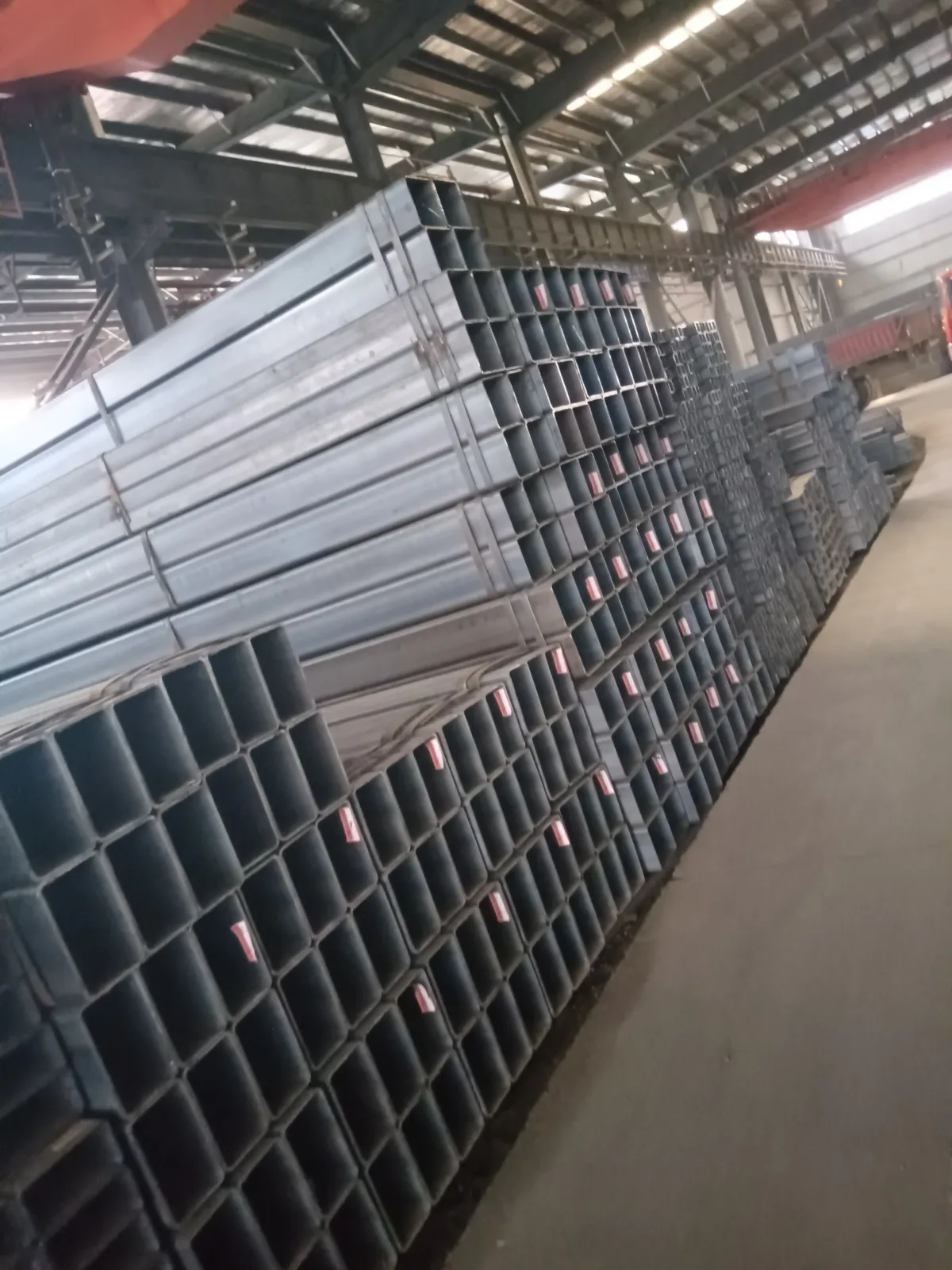 Q235 Q345 Galvanized Rectangular Steel Tube 0.5-200mm ASTM CE Supplier
