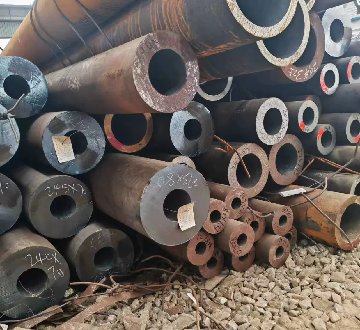 Q235 Q345 Seamless Steel Pipe API ISO Supplier