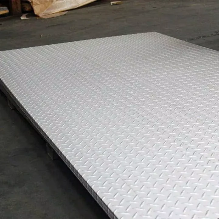 Q235B Hot Rolled Checkered Steel Plate 1-100mm Diamond Lentil Pattern Supplier