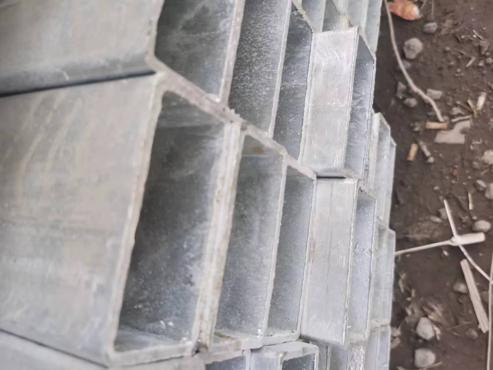 Q235B Q345B Galvanized Square Rectangular Steel Tube ASTM Custom Cutting Supplier