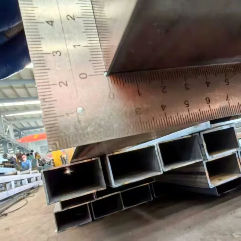 S355 Sharp Corner Square Rectangular Tube EN Standard Supplier