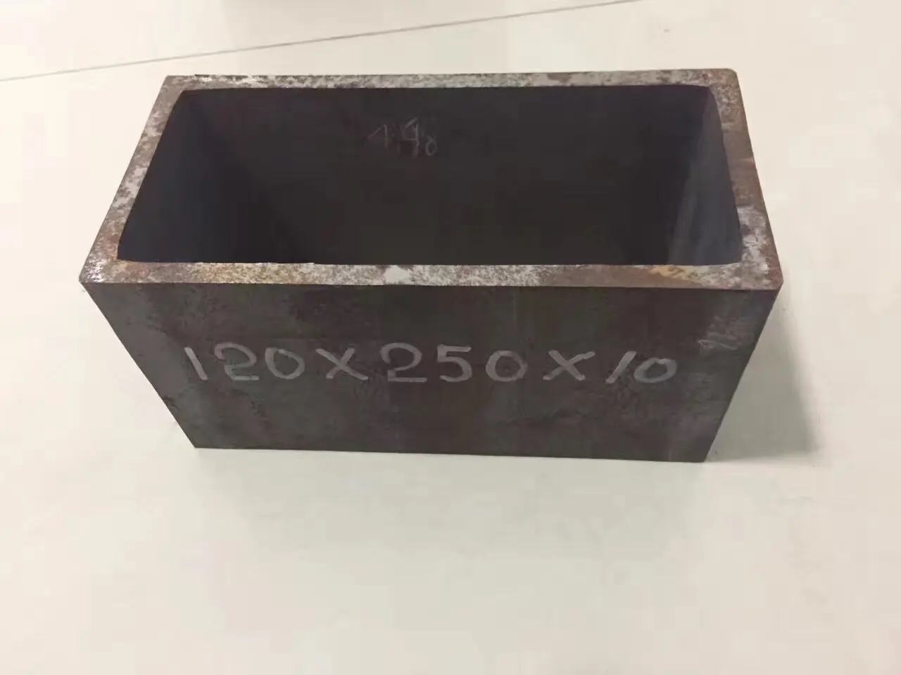 Wear resistant steel plate sample with hardness test marking